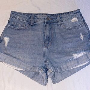 CELLO: BLUE RIPPED JEAN SHORTS